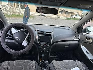Транспорт: Hyundai Accent: 2011 г., 1.6 л, Механика, Бензин, Седан — 8