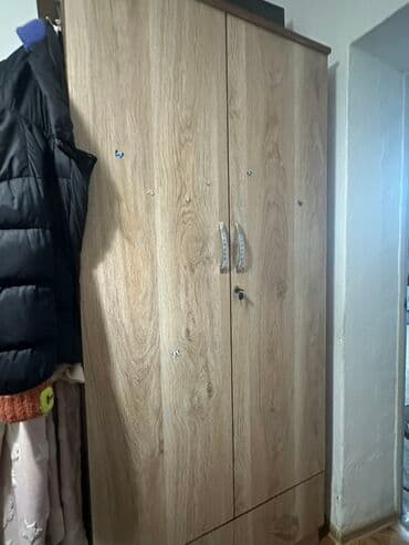 Мебельные гарнитуры: Шкаф для одежды, Б/у, Прямой, ЛДСП — 1