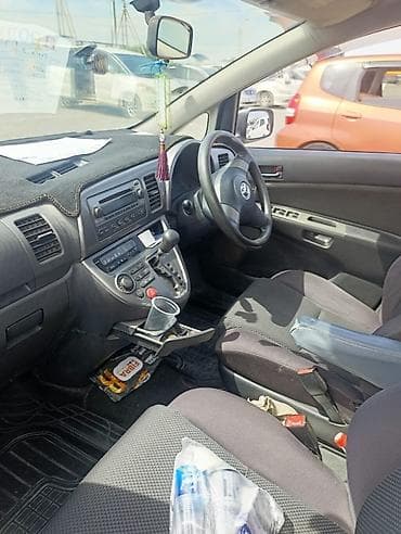 Toyota WISH: 2003 г., 1.8 л, Вариатор, Бензин, Минивэн — 1