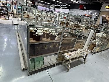 для витрины: Витрина Для телефонов и их аксессуаров, Лофт, 150 см * 100 см * 35 см, Новый — 2