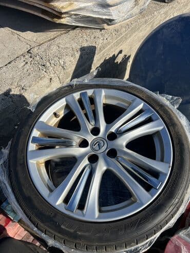 сколько стоит шипованная резина: Колеса в сборе R 18, Лето, Б/у, Комплект, Внедорожные (АТ/МТ), Литые, отверстий - 5 — 1