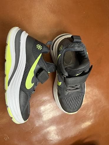 кеды nike: Детские кроссовки Nike
300 сомго берем летный — 1