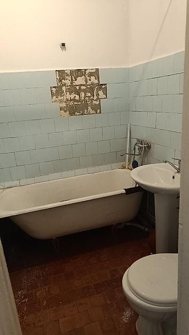 1 bedroom: 2 комнаты, 46 м², Хрущевка, 3 этаж, Старый ремонт — 2