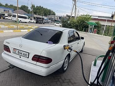 Транспорт: Mercedes-Benz E-Class: 1998 г., 3.2 л, Автомат, Бензин, Седан — 3
