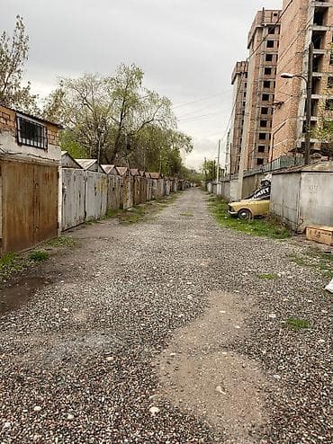 сдаю стом кабинет: 18 м², Металлический — 3