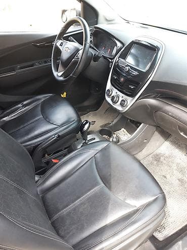 leksus ls: Chevrolet Spark: 2016 г., Автомат, Бензин, Хэтчбэк — 1