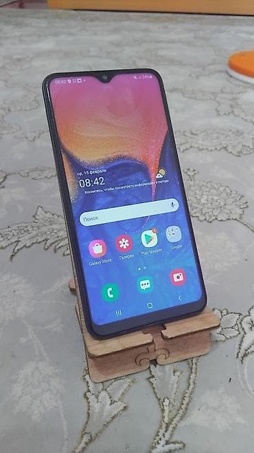 Техника и электроника: Samsung Galaxy A10, Б/у, 32 ГБ, цвет - Черный, 2 SIM — 1