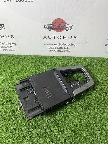 Центральная консоль Hyundai Avante AD 1.6 G4FD 2018 (б/у) at lalafo.kg Центральная консоль Hyundai Avante AD 1.6 G4FD 2018 (б/у)