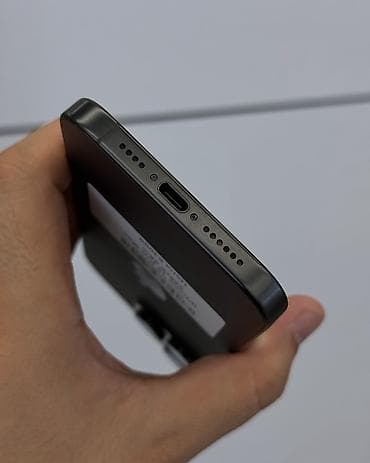 обмен на iphone: IPhone 15 Pro Max, Б/у, 256 ГБ, Black Titanium, Защитное стекло, Чехол, В рассрочку, 88 % — 4