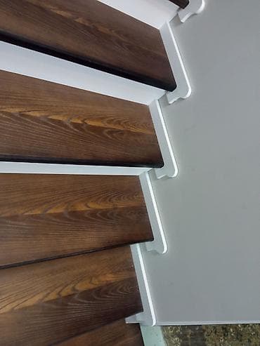 Деревянная лестница Для дома, Форма лестницы: Прямая, Стиль: Классический