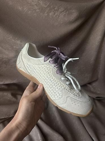 off white: Женские кроссовки в молочном цвете с плетёными вставками. Суперлегкие — 4