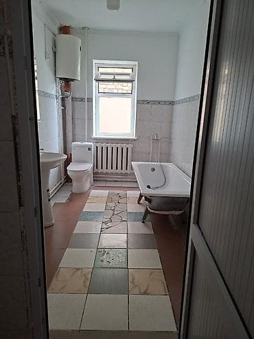 Недвижимость: 50 м², Без мебели — 5