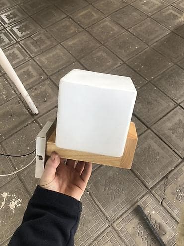 светодиодная лампы: Настенный светильник в современном стиле - Конструкция: кубический — 2