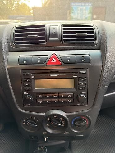 Продажа авто: Kia Morning: 2009 г., 1 л, Автомат, Бензин, Седан — 5