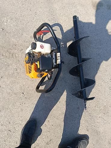 столбо: Бензиновый мотобур (ямобур) с шнеком б/у - Двигатель: 2‑тактный — 2