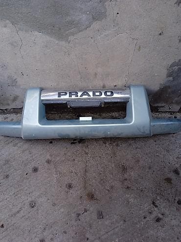 Накладка/обводка с надписью PRADO для Toyota Land Cruiser Prado. -