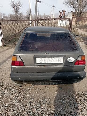 daewoo cobalt: Volkswagen Golf: 1987 г., 1.8 л, Механика, Бензин, Хэтчбэк — 10