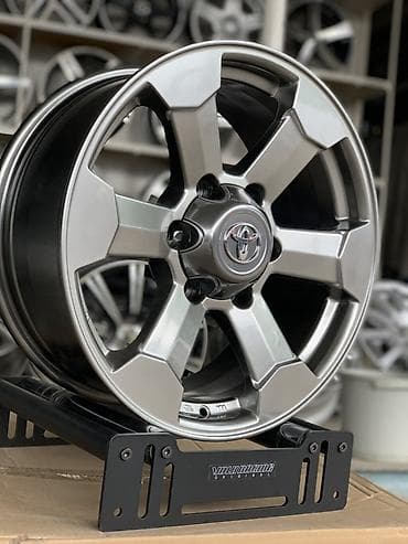Литые Диски R 17 Toyota, Комплект, отверстий - 6, Новый