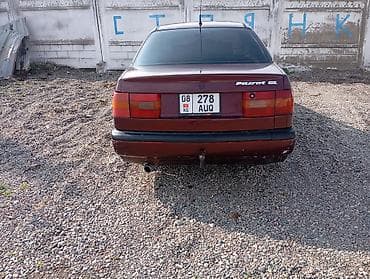 задние плафоны w210: Volkswagen Passat: 1994 г., Ручные, Бензин, Седан — 6