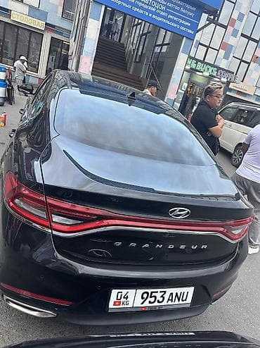 byd e5: Hyundai Grandeur: 2019 г., 3 л, Автомат, Газ, Седан — 2