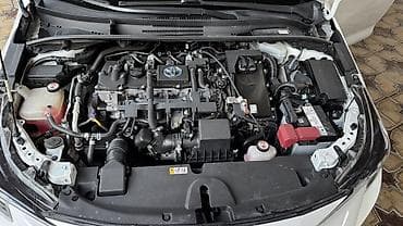 low ll: Toyota Levin: 2021 г., Автомат, Гибрид, Седан — 6