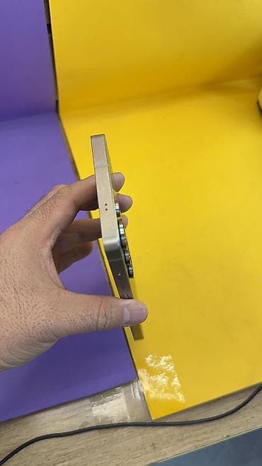 macbook pro 32: Samsung Galaxy S25 Ultra, Б/у, 512 ГБ, 2 SIM — 10