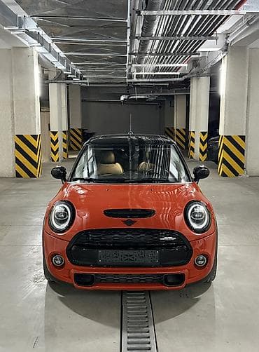 Mini Cooper S: 2019 г., 2 л, Робот, Бензин, Хэтчбэк