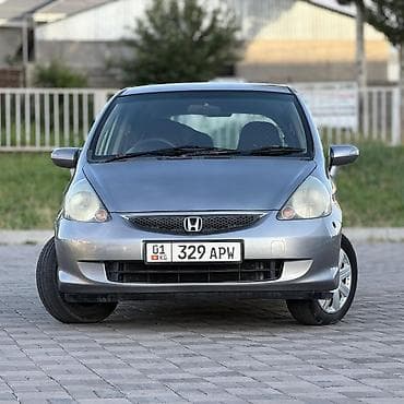 Продажа авто: Honda Fit: 2005 г., 1.3 л, Вариатор, Бензин, Хэтчбэк — 7