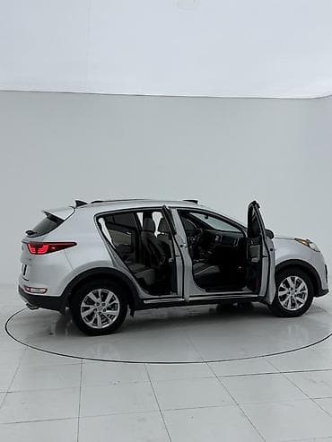 прадо 2018 года: Kia Sportage: 2018 г., 2 л, Автомат, Бензин, Кроссовер — 9