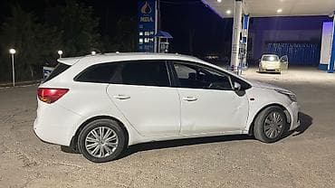 лобовое к5: Kia Ceed: 2016 г., Механика, Бензин, Универсал — 3