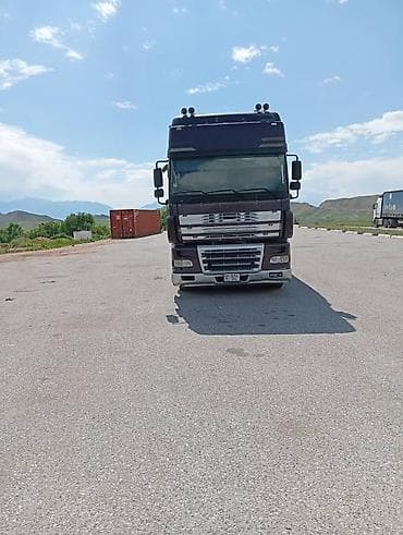 Тягач, DAF, Тентованный