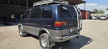 бак на вольво: Mitsubishi Delica: 1995 г., 2.8 л, Автомат, Дизель, Минивэн — 4