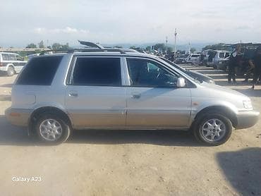 Транспорт: Hyundai Santamo: 2001 г., 2 л, Автомат, Бензин, Минивэн — 3