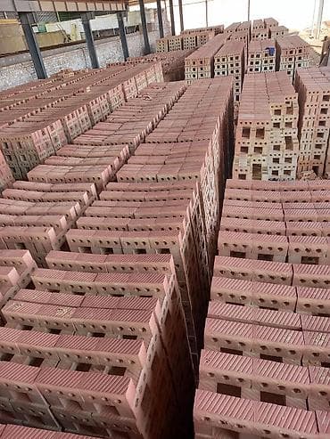 Кирпич строительный пустотелый (перфорированный) - Материал at lalafo.kg Кирпич строительный пустотелый (перфорированный) - Материал