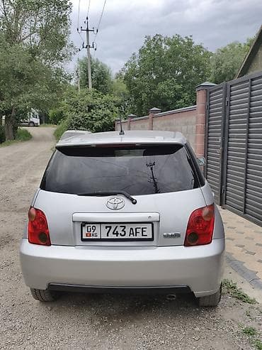 prius plus: Toyota Ist: 2002 г., Хэтчбэк — 3
