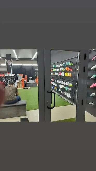 примерочный: Продаются последние торговые площади (бутики) в ТК «РАУТ». - Формат — 3