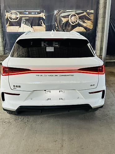 e 303: BYD E2: 2023 г., Автомат, Электромобиль, Кроссовер — 8