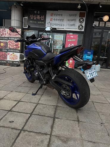Мотоциклы: Naked Yamaha, 700 куб. см, Бензин, Взрослый, Б/у — 7