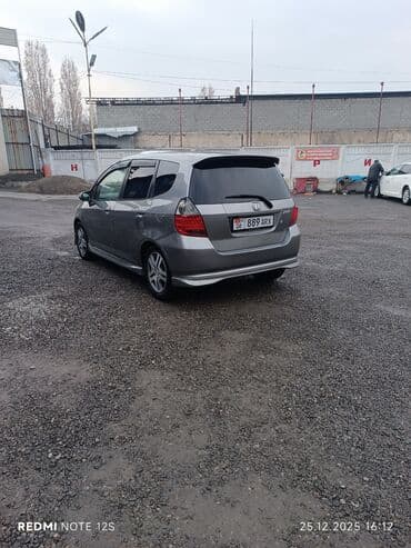 1kr fe: Honda Fit: 2002 г., 1.5 л, Вариатор, Бензин, Хэтчбэк — 3