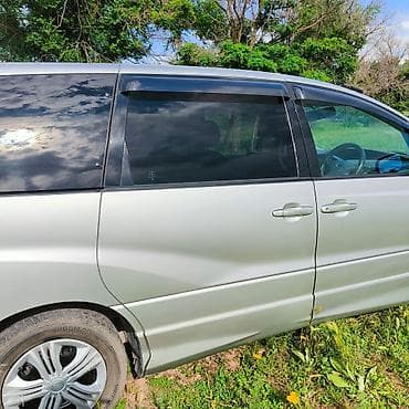 Toyota Estima: 2000 г., 3 л, Автомат, Бензин, Вэн/Минивэн — 9