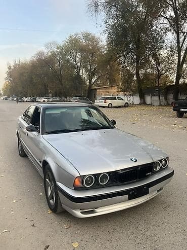 volvo ref: BMW 5 series: 1990 г., 2.5 л, Седан — 4