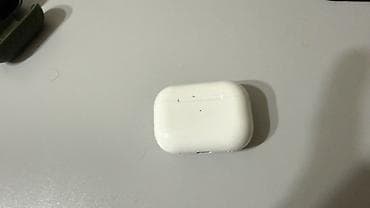 зарядный кейс для airpods pro: Беспроводные вкладыши наушники, Apple, Другая серия — 2