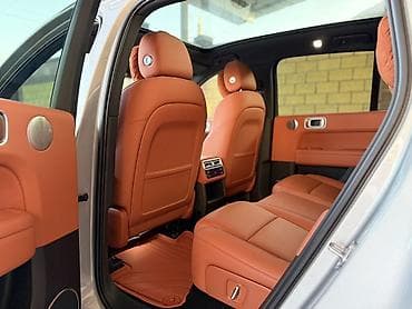 Lixiang L6: 2024 г., 1.5 л, Автомат, Электромобиль, Кроссовер at lalafo.kg Lixiang L6: 2024 г., 1.5 л, Автомат, Электромобиль, Кроссовер