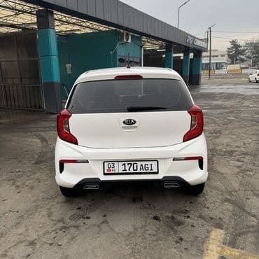 низкопрофильные шины: Kia : 2021 г., 1 л, Автомат, Бензиновая, Хэтчбэк — 6