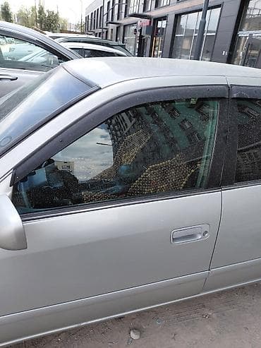 byd e2 2022: Toyota Camry: 2000 г., 2.2 л, Автомат, Бензин, Седан — 3