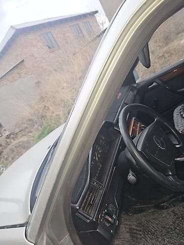 задние стопы мерс 210: Mercedes-Benz W124: 1993 г., 2 л, Ручные, Бензин, Седан — 8