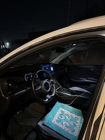 э 2: BYD E2: 2024 г., 0.1 л, Робот, Электромобиль, Кроссовер — 6