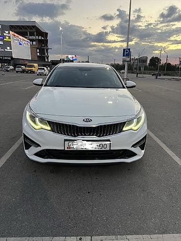 Kia K5: 2018 г., 2 л, Автомат, Бензин, Седан