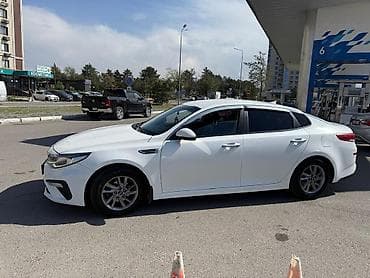 Kia K5: 2018 г., 2 л, Автомат, Газ, Седан