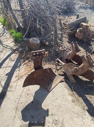 Бугорообразователи: Отвал-плуг для трактора/мини-трактора с рамой и сменными рабочими — 3